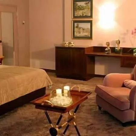 Hotel Antonios 4*